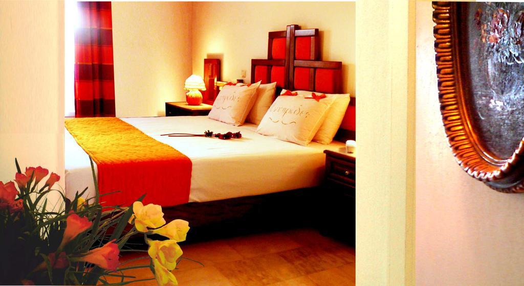 Antirides Hotel Науса Экстерьер фото
