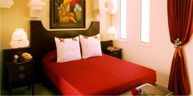 Antirides Hotel Науса Экстерьер фото