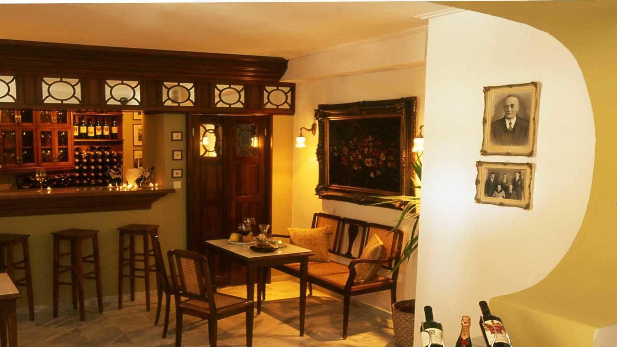 Antirides Hotel Науса Экстерьер фото